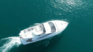Miami Yacht Rentals 🛥️ 300+ Charters de Lujo en Miami 11 %MAlquiler de yates en Miami%