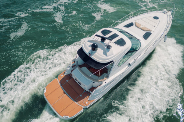 %Miami Yacht Rentals%