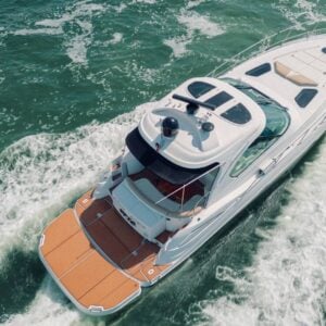 Alquiler de yate Four Winns de 50 pies en Miami 🌊 | Crucero por bancos de arena y bahía desde $1000