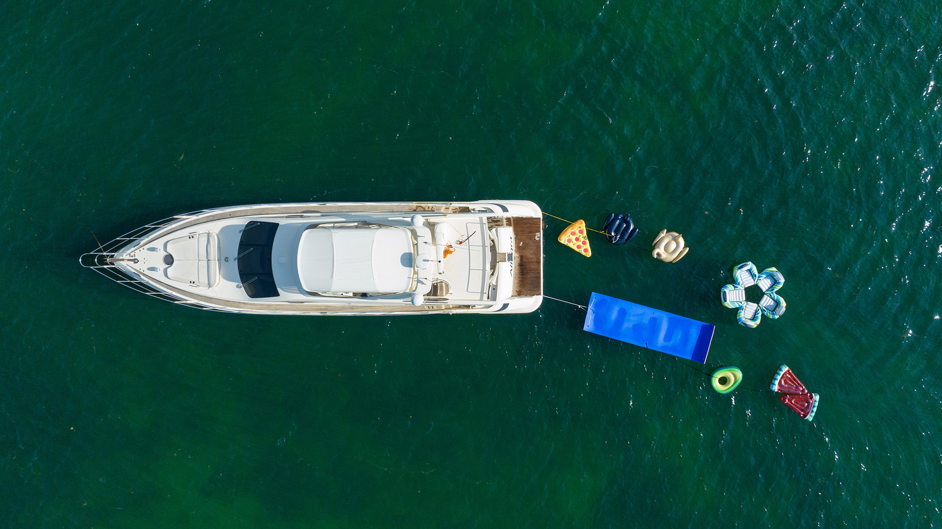 Azimut 62ft Yacht Allegra | Miami 5 %Miami Yacht Rentals%