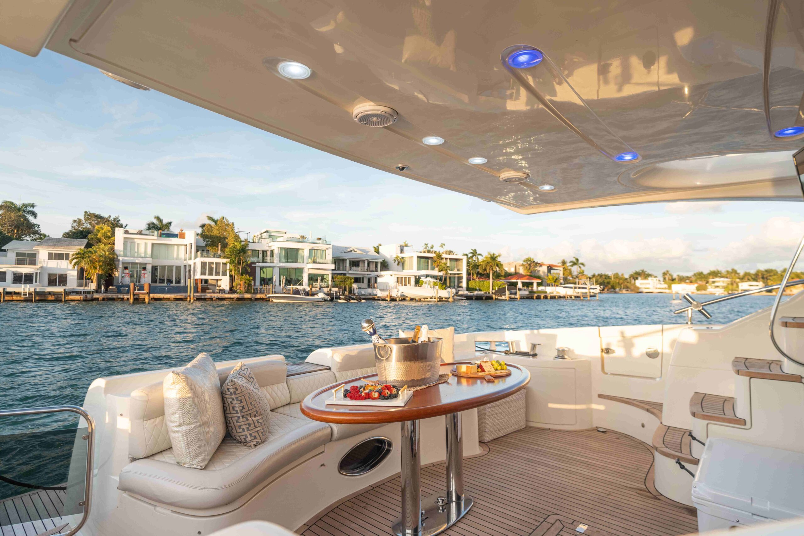 Azimut 62ft Yacht Allegra | Miami 13 %Miami Yacht Rentals%