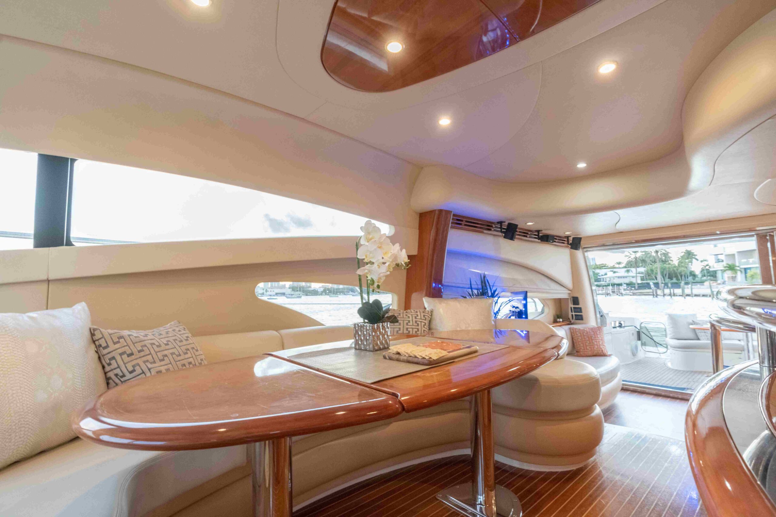 Azimut 62ft Yacht Allegra | Miami 25 %Miami Yacht Rentals%