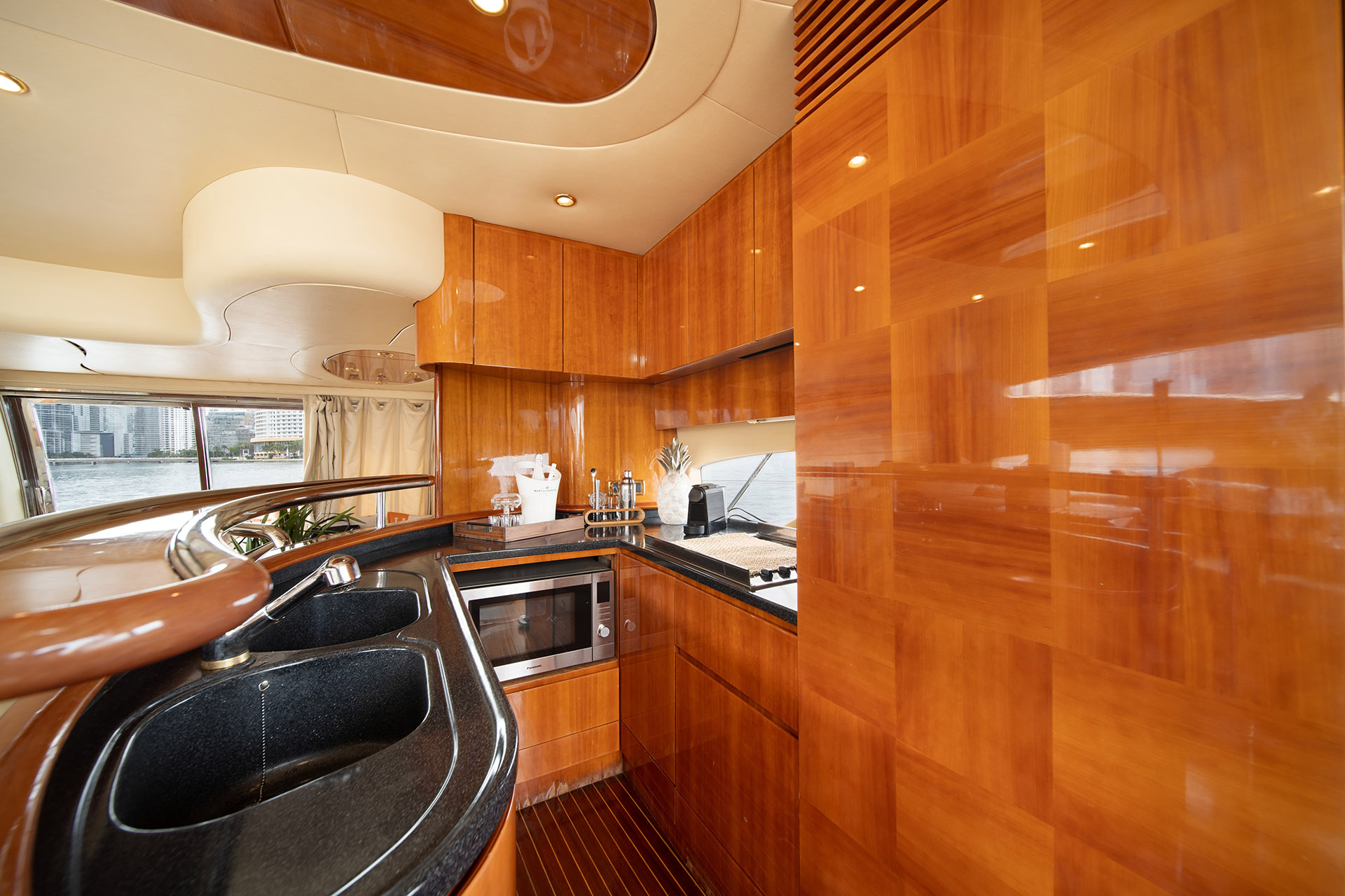 Azimut 62ft Yacht Allegra | Miami 26 %Miami Yacht Rentals%