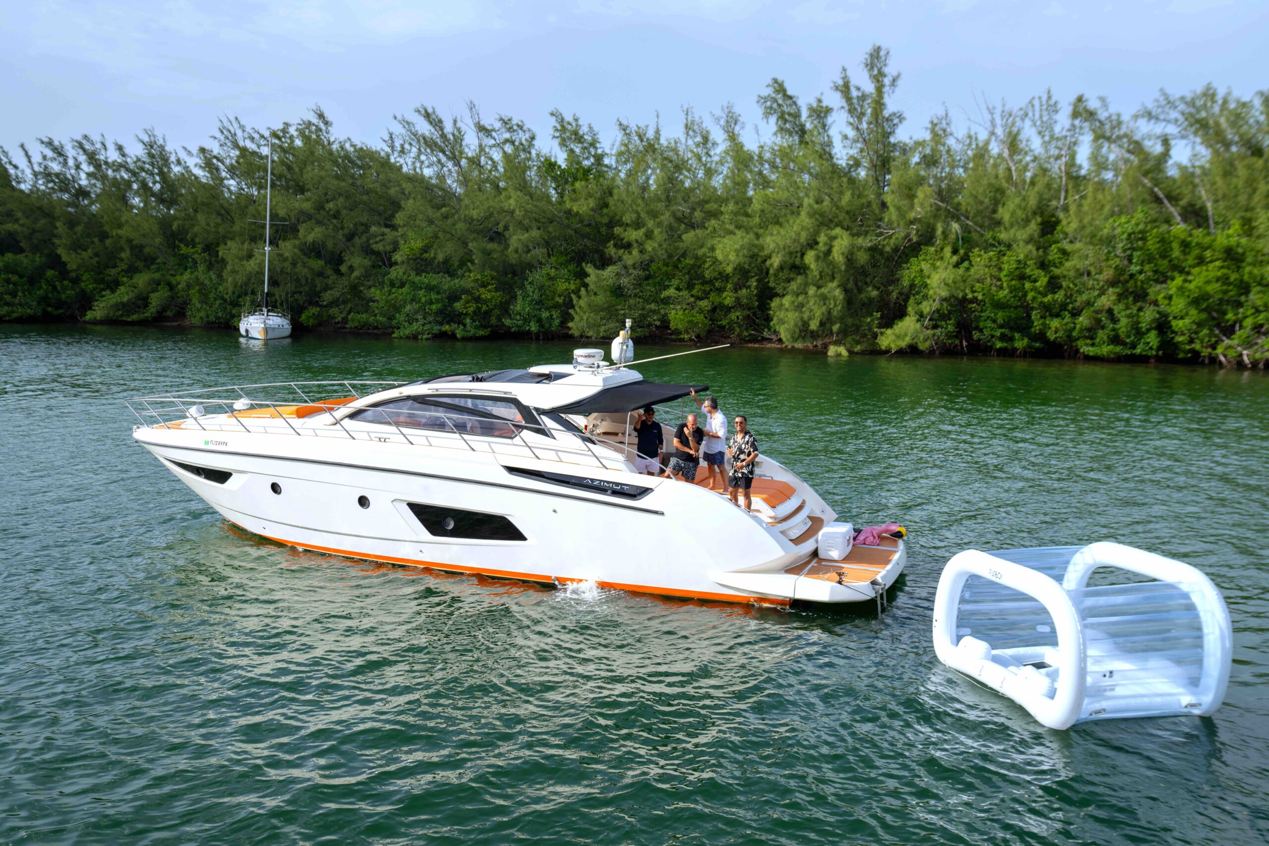 Azimut 53ft Atlantis | Miami 25 %Miami Yacht Rentals%