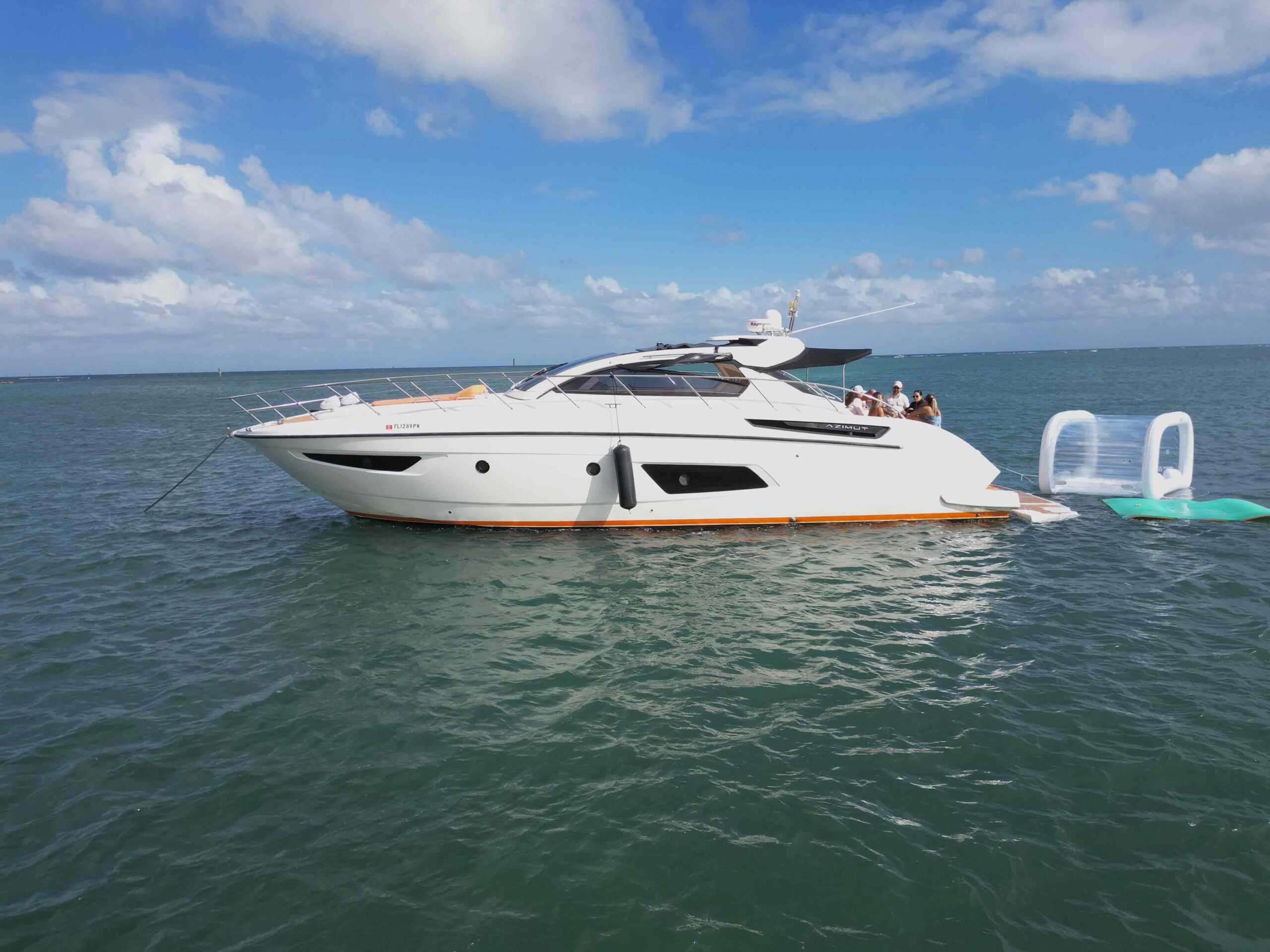 Azimut 53ft Atlantis | Miami 21 %Miami Yacht Rentals%
