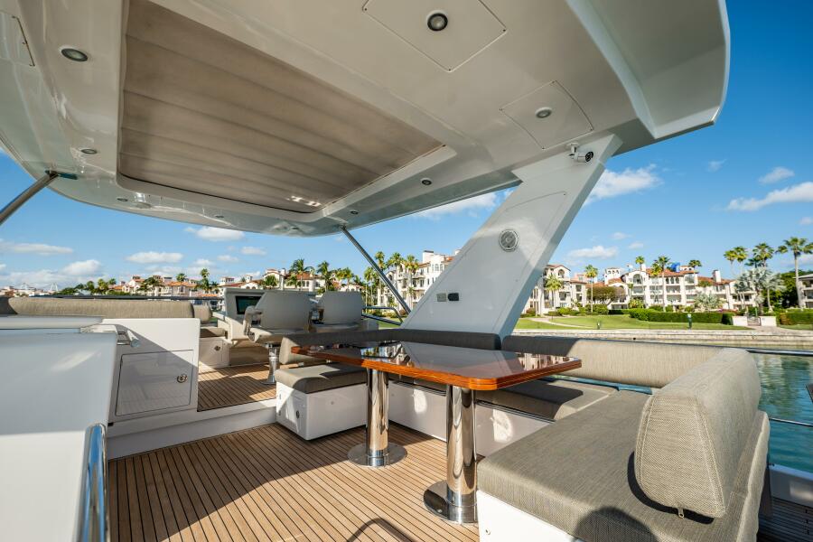 Azimut 55ft Yacht | Miami 11 %Miami Yacht Rentals%