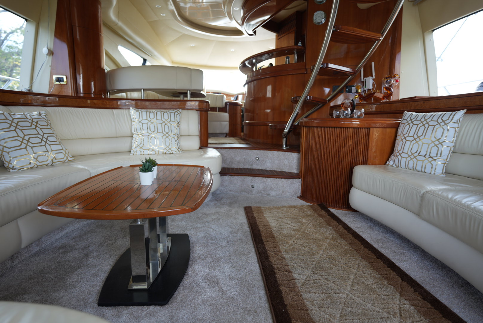 70ft Azimut ~ Finesse | Miami 15 %Miami Yacht Rentals%