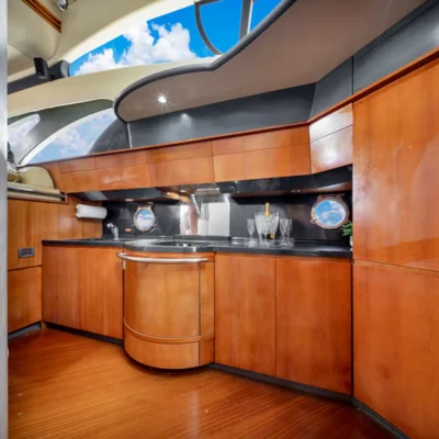 %Miami Yacht Rentals%