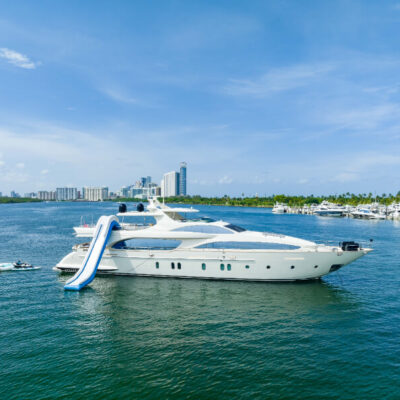 %MAlquiler de yates en Miami%
