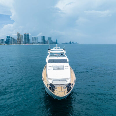 %MAlquiler de yates en Miami%