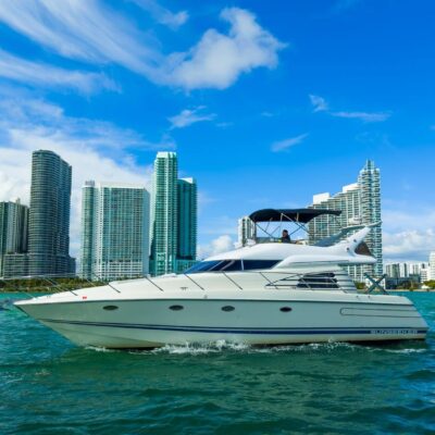 %Miami Yacht Rentals%
