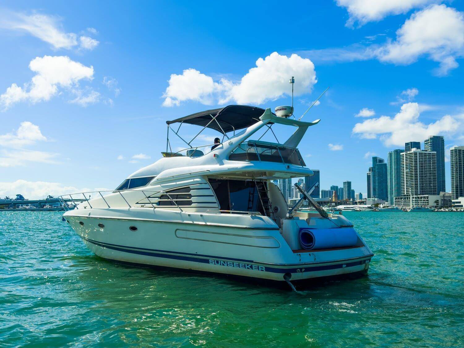 50ft Sunseeker | Miami Yacht 1 %Miami Yacht Rentals%