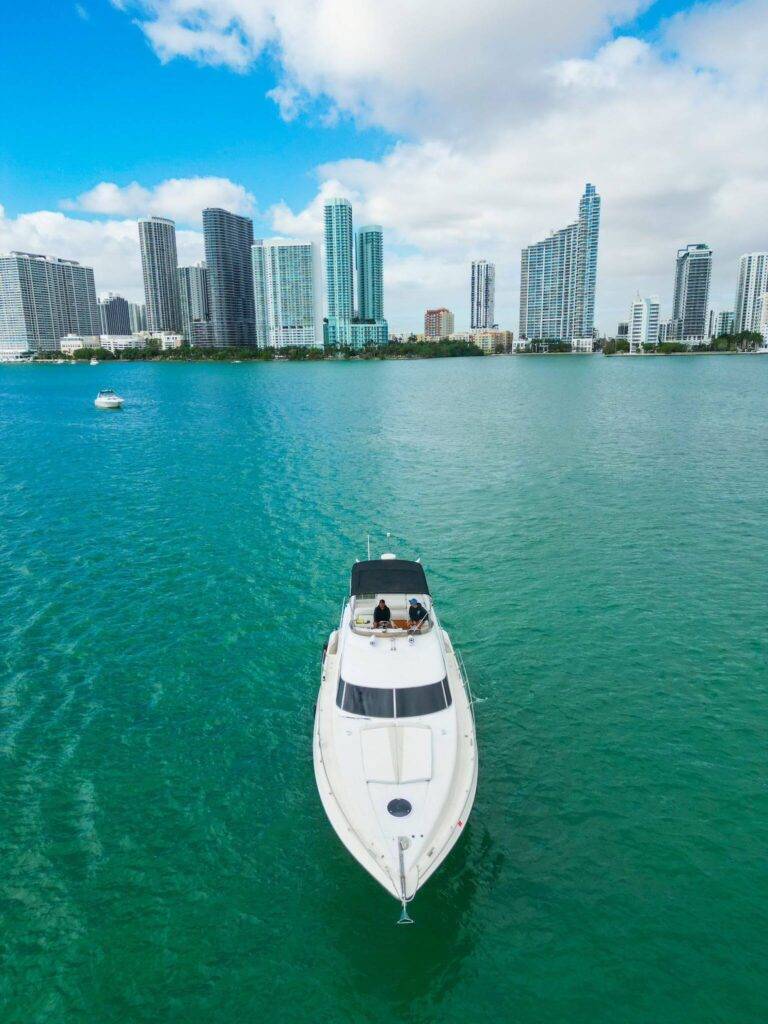 %MAlquiler de yates en Miami%
