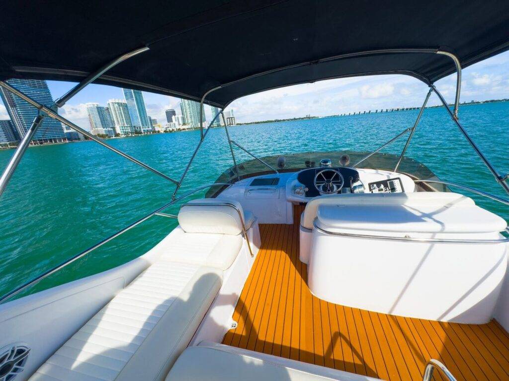 %MAlquiler de yates en Miami%