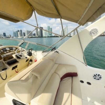 %Miami Yacht Rentals%