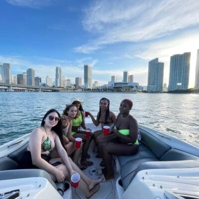 %Miami Yacht Rentals%