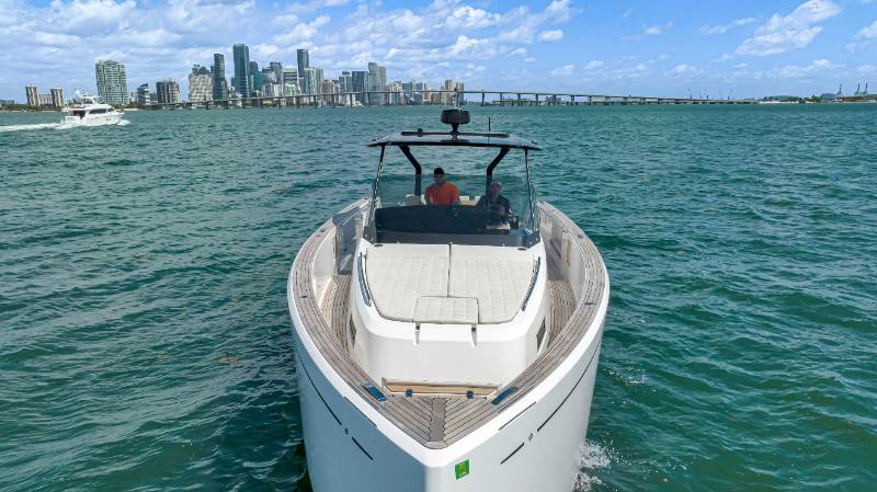 43ft Pardo “Bramante” Yacht Rental Miami ✨ | Exclusive Luxury Charter 5 %Miami Yacht Rentals%