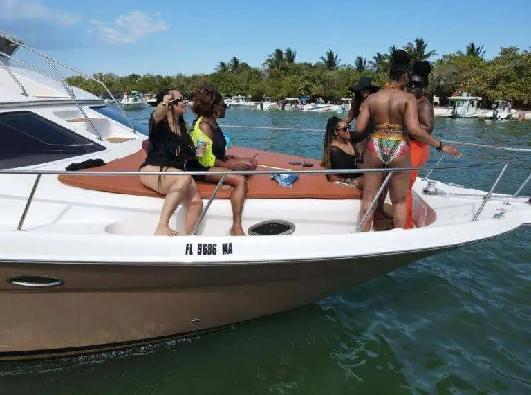 %Miami Yacht Rentals%