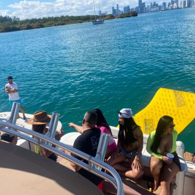 %MAlquiler de yates en Miami%