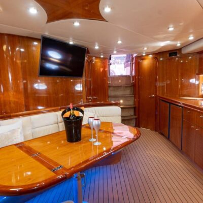%Miami Yacht Rentals%