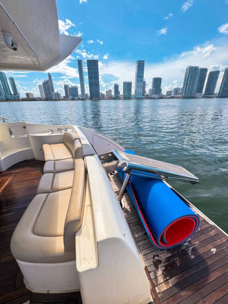 %MAlquiler de yates en Miami%