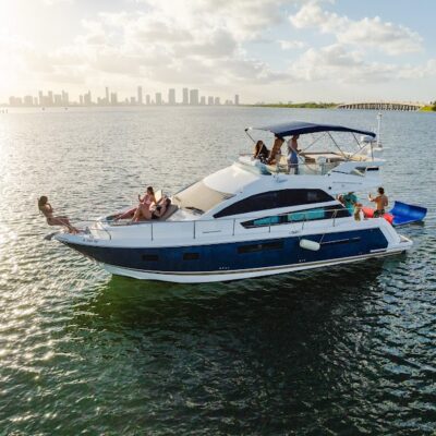 %Miami Yacht Rentals%