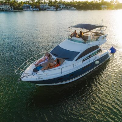%Miami Yacht Rentals%