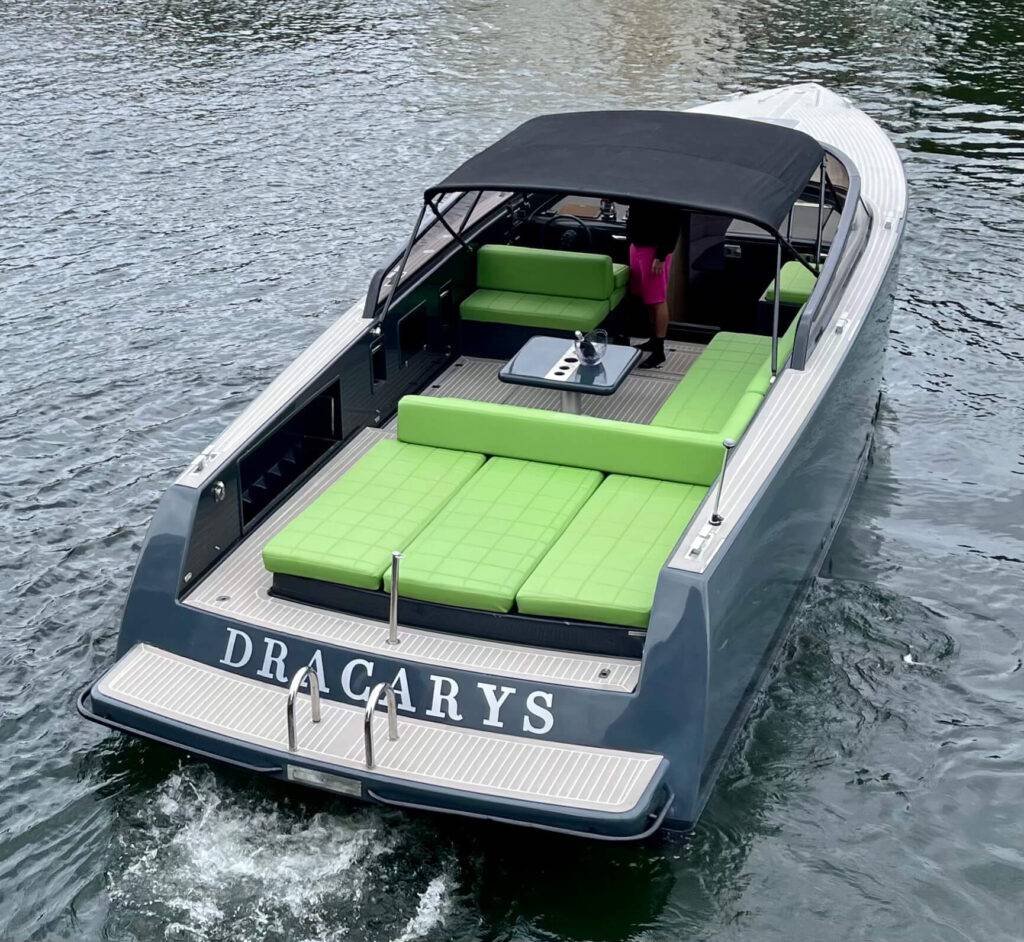 40ft VanDutch "Drakarys" Alquiler de Yates Miami 🔥 | Iconic Party Charter 2 %MAlquiler de yates en Miami%