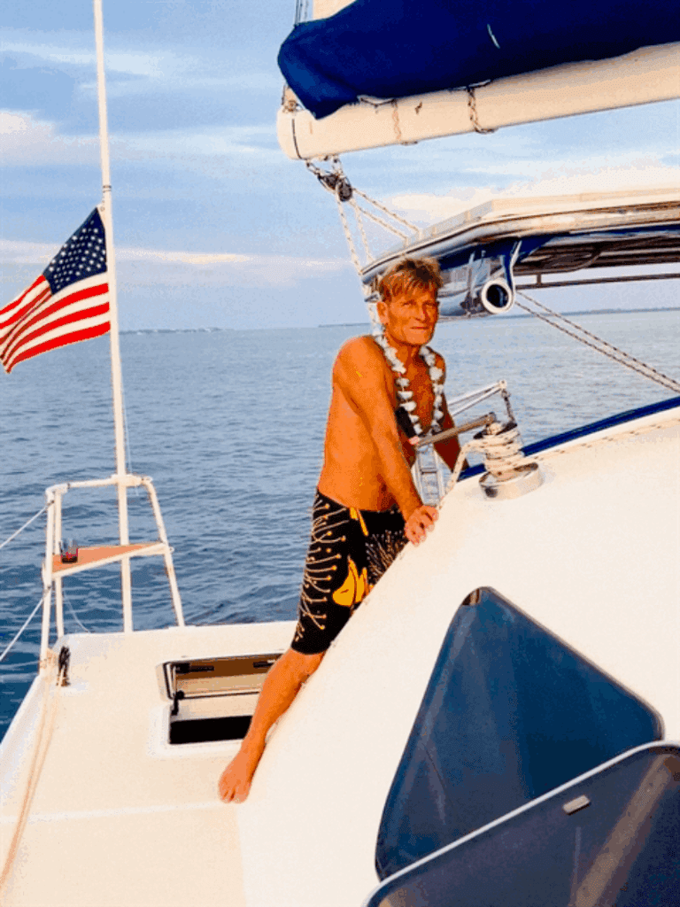 48ft Sailing Catamaran “Bubble” Miami | Alquiler de lujo con tripulación 🌊 8 %MAlquiler de yates en Miami%