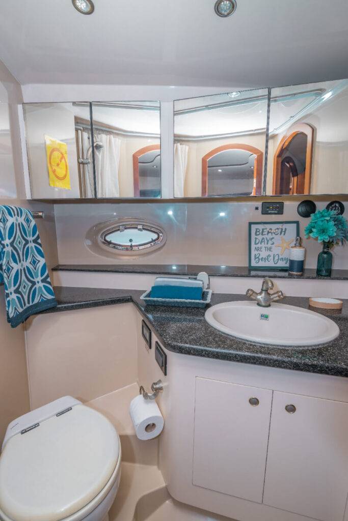 50ft Cruisers Yacht Rental Miami | Exclusive Private Charter 🌴 7 %MAlquiler de yates en Miami%