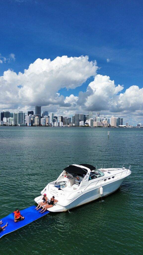 %Miami Yacht Rentals%