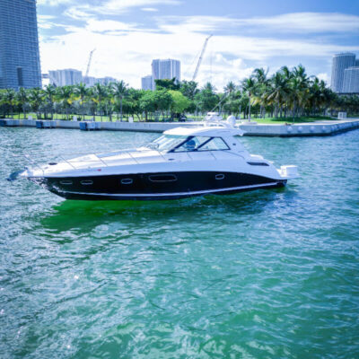 %Miami Yacht Rentals%
