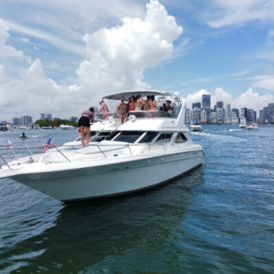 %Miami Yacht Rentals%