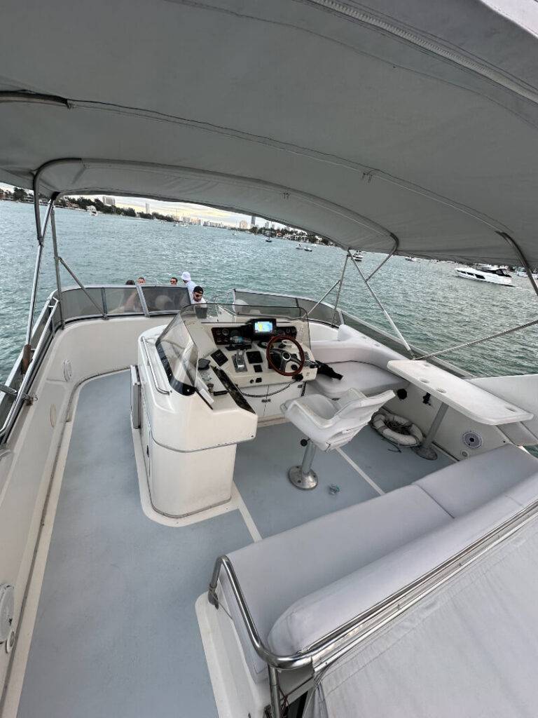 %Miami Yacht Rentals%