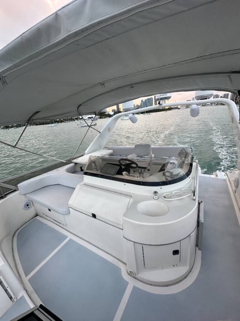%Miami Yacht Rentals%