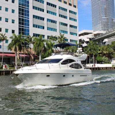 %Miami Yacht Rentals%