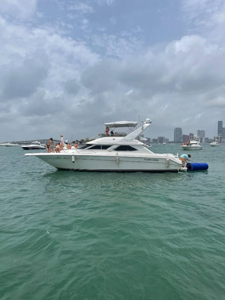 %MAlquiler de yates en Miami%