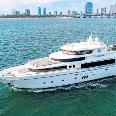 %MAlquiler de yates en Miami%