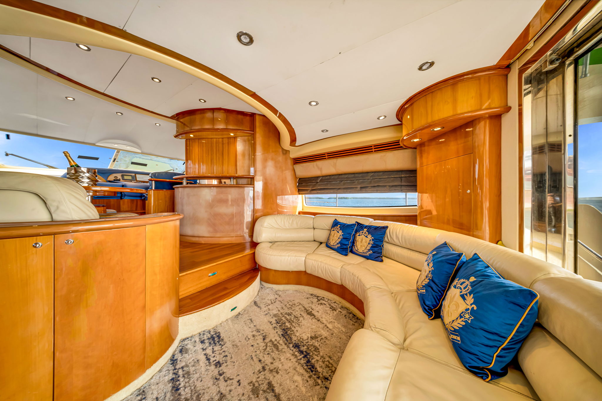 67FT AICON Green Hulk | Miami 11 %Miami Yacht Rentals%