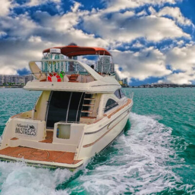 %Miami Yacht Rentals%