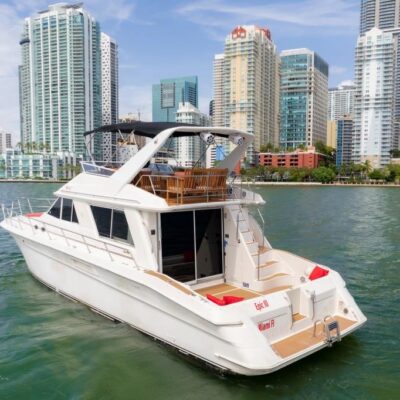 %MAlquiler de yates en Miami%
