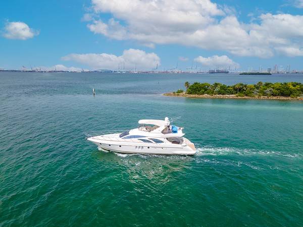 %MAlquiler de yates en Miami%