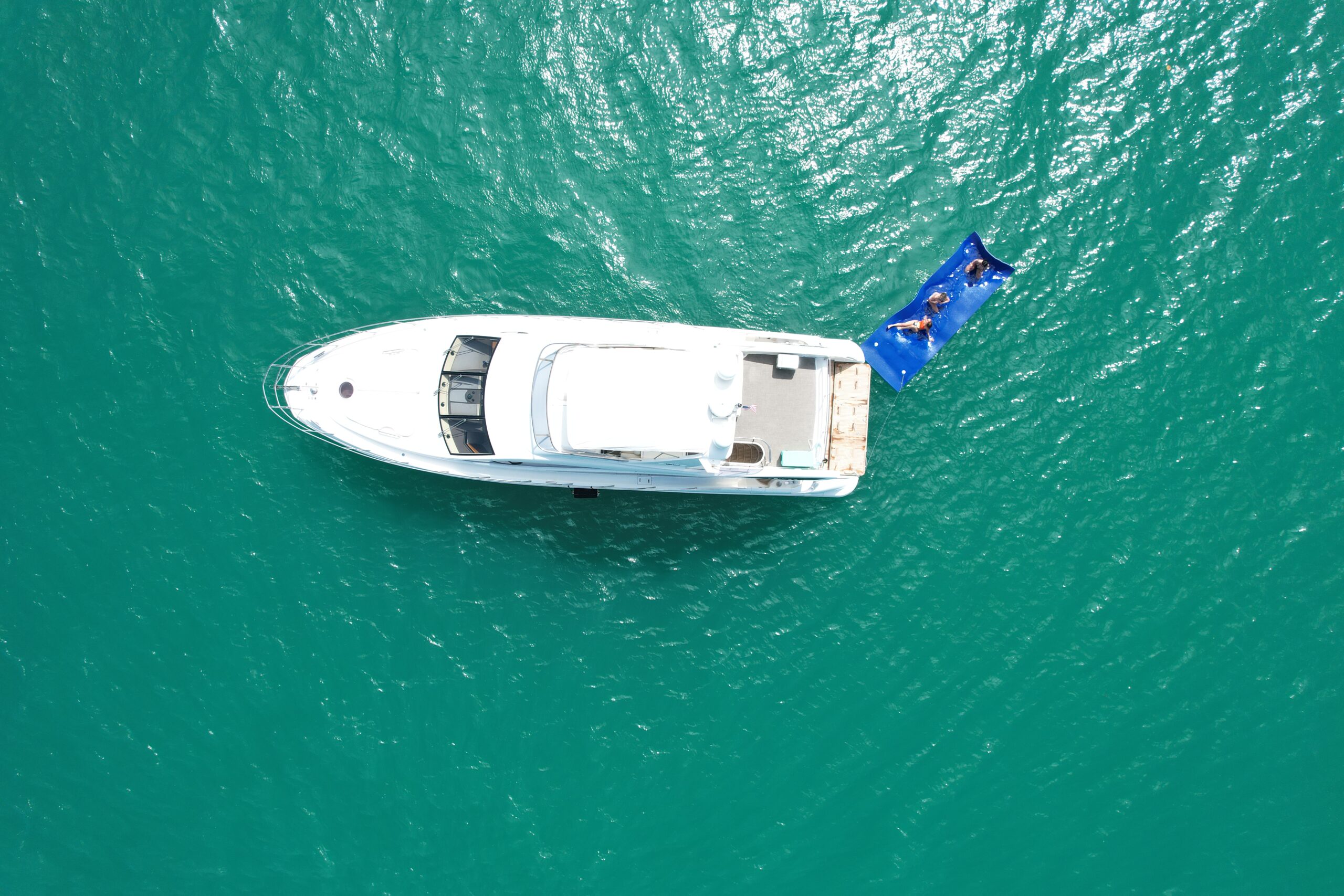 60ft Azimut "Supreme" - Alquiler Barcos De Lujo | Miami Beach 10 %MAlquiler de yates en Miami%