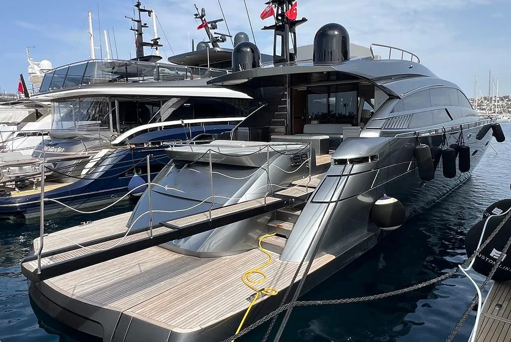 %Miami Yacht Rentals%