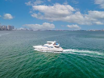 %MAlquiler de yates en Miami%