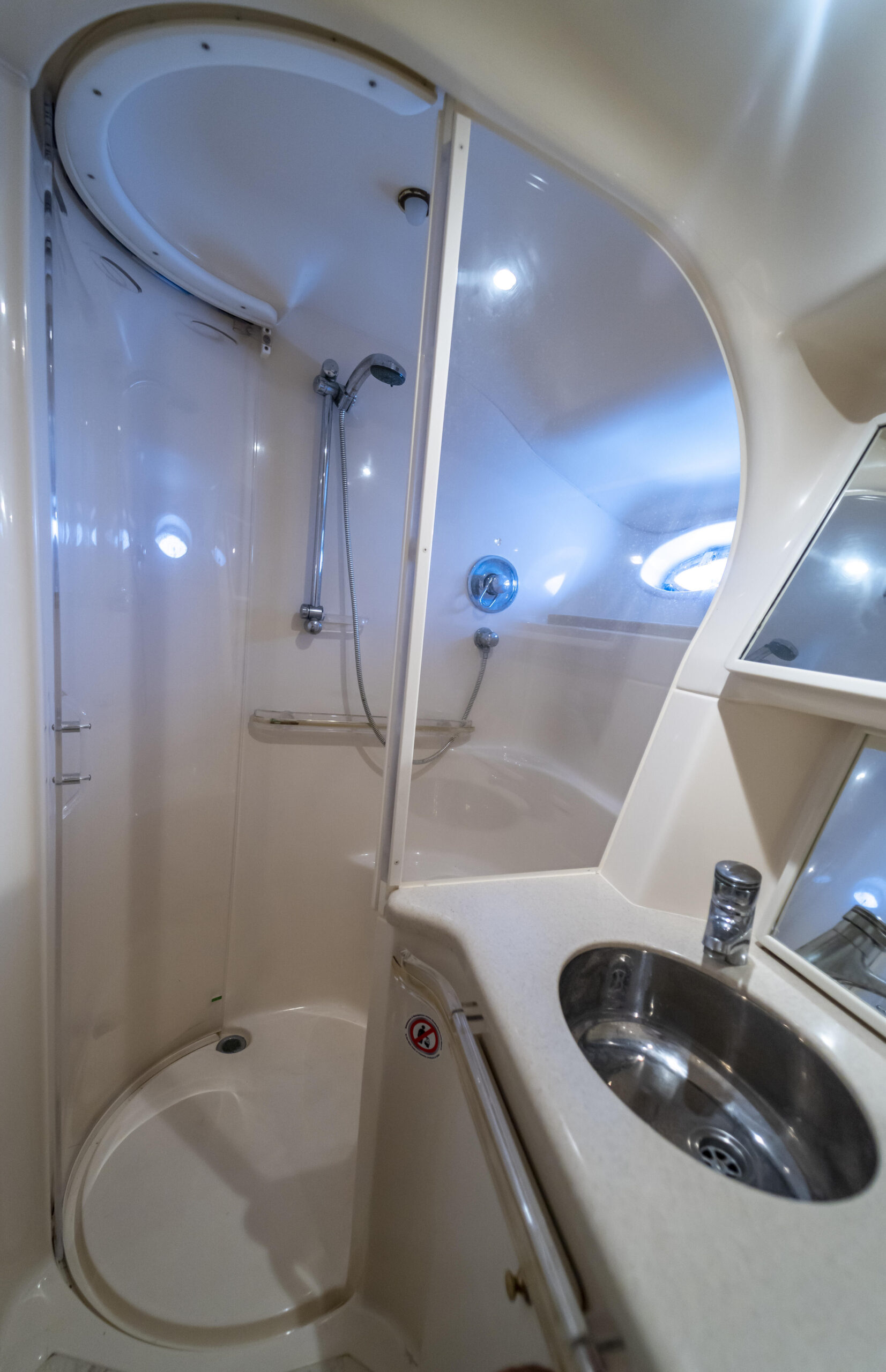 60ft SeaRay - Alquiler Barcos De Lujo | Miami River 22 %MAlquiler de yates en Miami%