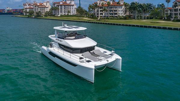 60ft Leopard “Archipelago 2” Alquiler de Yates de Lujo | Miami Beach Marina 🏝️ 3 %MAlquiler de yates en Miami%