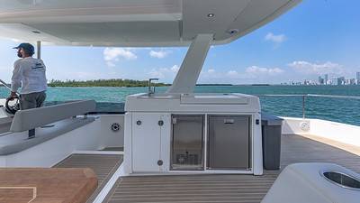 60ft Leopard “Archipelago 2” Alquiler de Yates de Lujo | Miami Beach Marina 🏝️ 8 %MAlquiler de yates en Miami%