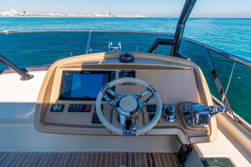 %MAlquiler de yates en Miami%