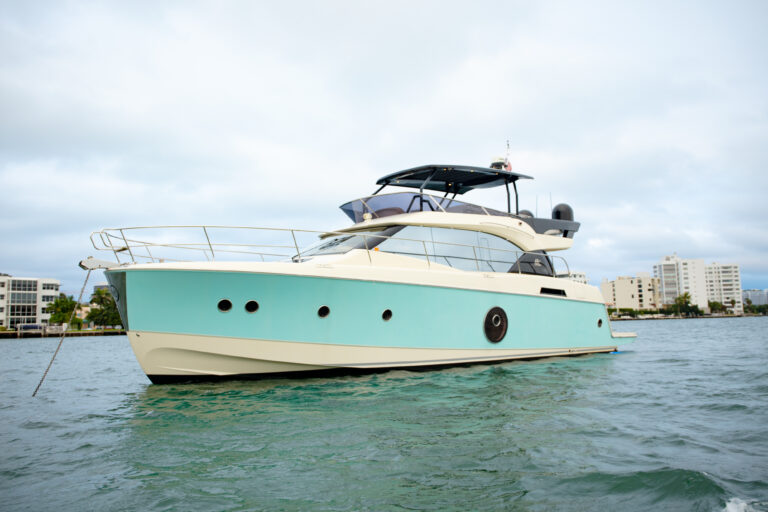 %Miami Yacht Rentals%